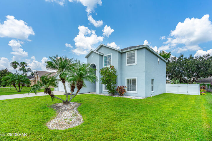 Property Photo: 1483 Surrey Park Drive FL 32128