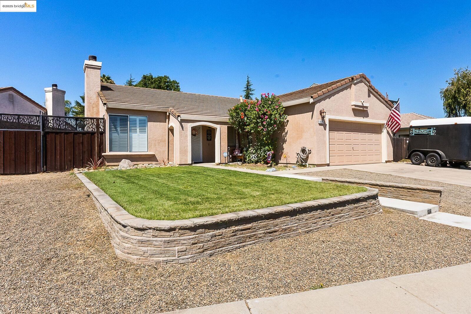 Property Photo:  1126 Deerpark Rd  CA 94561 