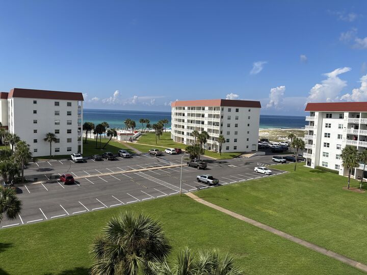 Property Photo: 909 Santa Rosa Boulevard 165 FL 32548