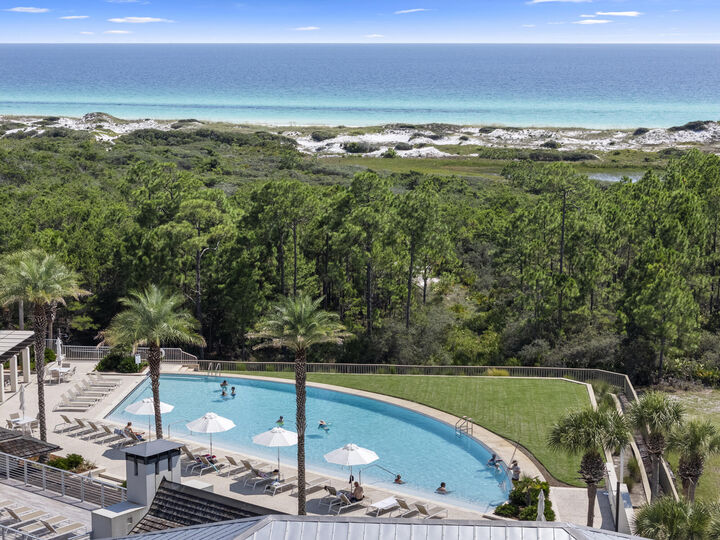 Property Photo: 48 Cypress Walk FL 32459