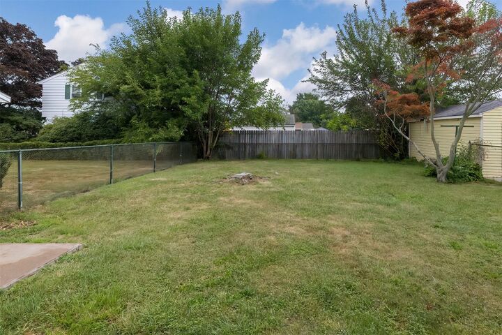 Property Photo: 3407 Elmwood Avenue PA 16508
