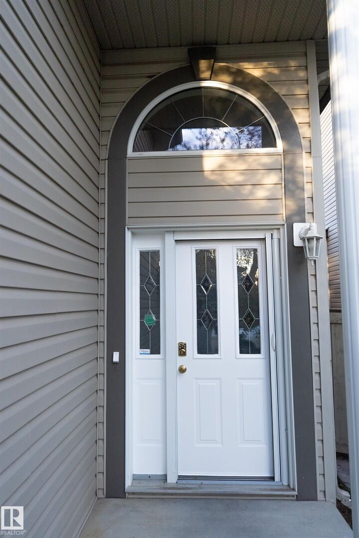 Property Photo: 425 84 Street SW AB T6X 1H9