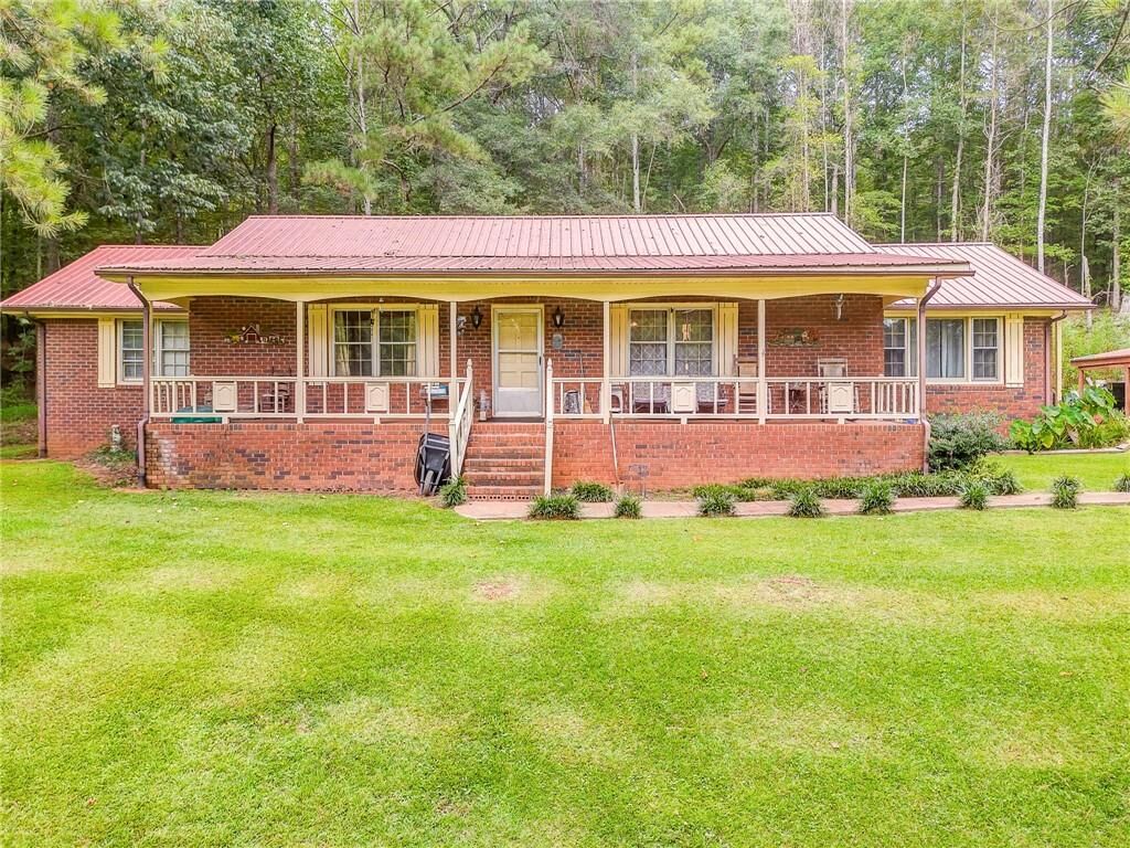 Property Photo: 267 Cherry Grove Road GA 30107