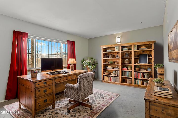 Property Photo: 5216 Kodiak Avenue TX 79924