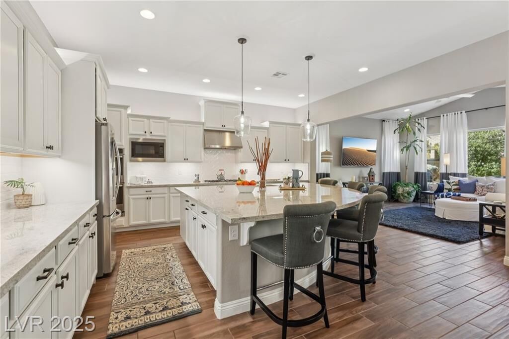 Property Photo:  425 Rosina Vista Street  NV 89138 