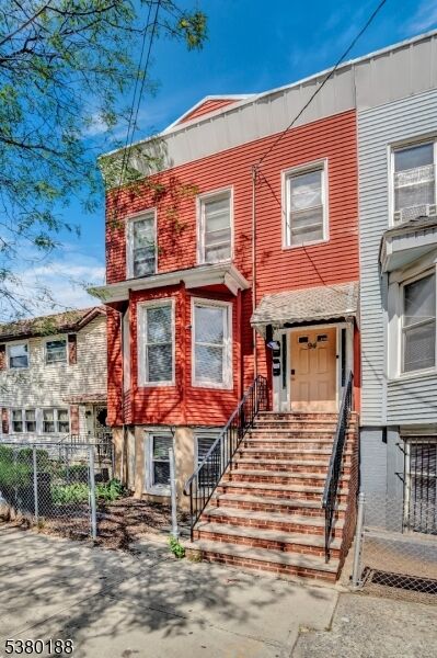 Property Photo: 94 Kearney Ave NJ 07305