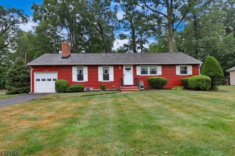 Property Photo: 21 Woodfield Dr NJ 07981