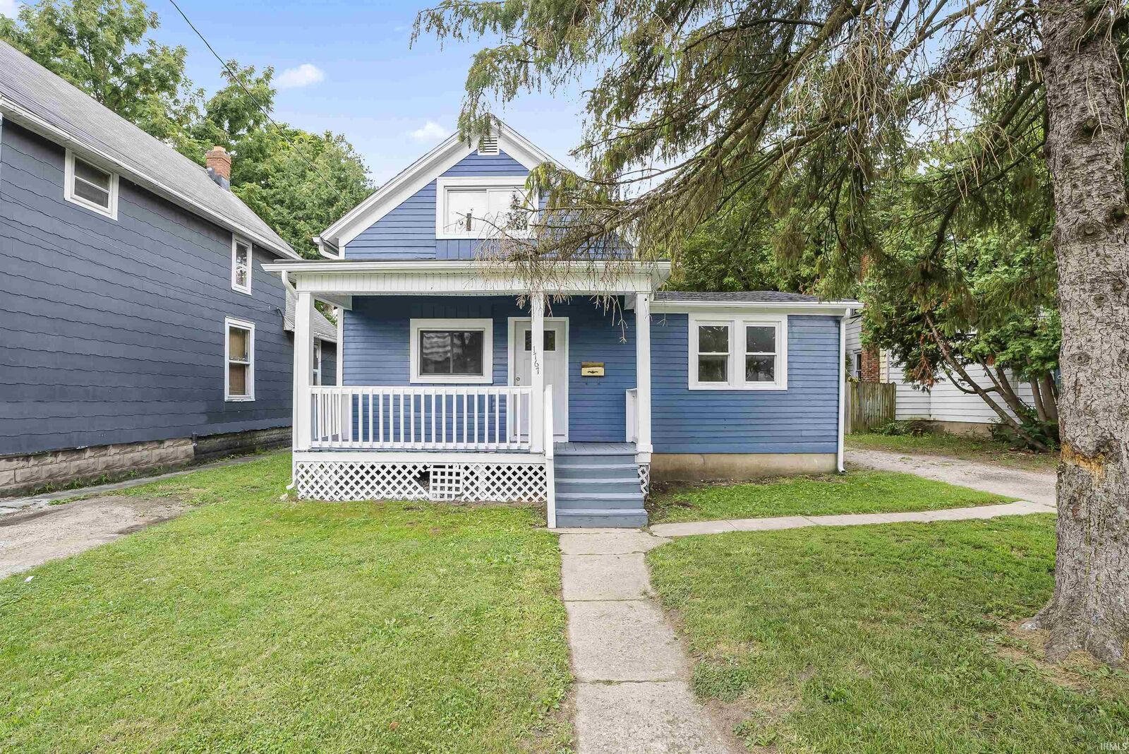 Property Photo:  1767 Hale Avenue  IN 46802-4575 