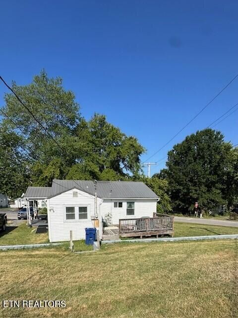 Property Photo: 702 Houston Ave TN 37804