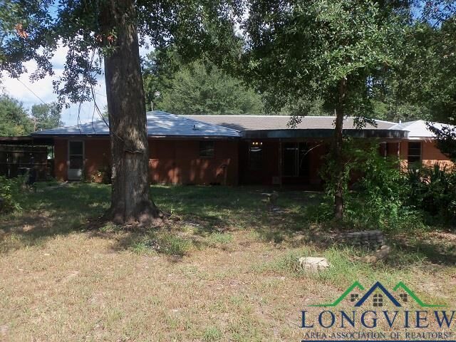 Property Photo: 2901 Sunset Lane TX 75662