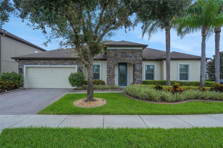 Property Photo: 1555 Katie Cove FL 32771