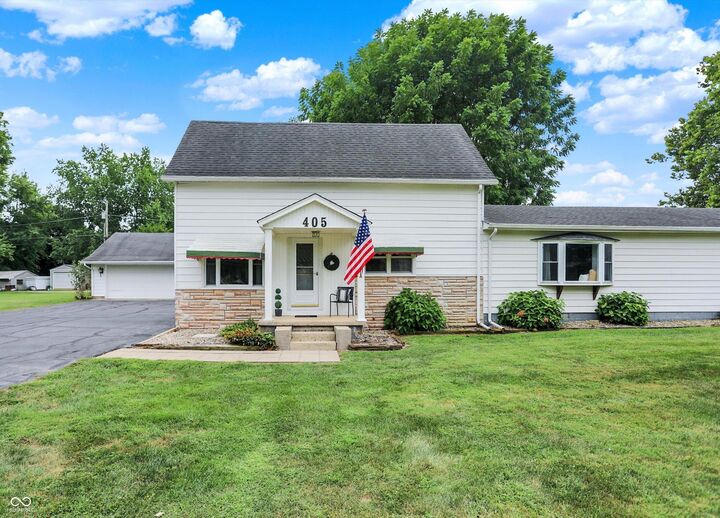 Property Photo:  405 E Howard Avenue  IN 46030 