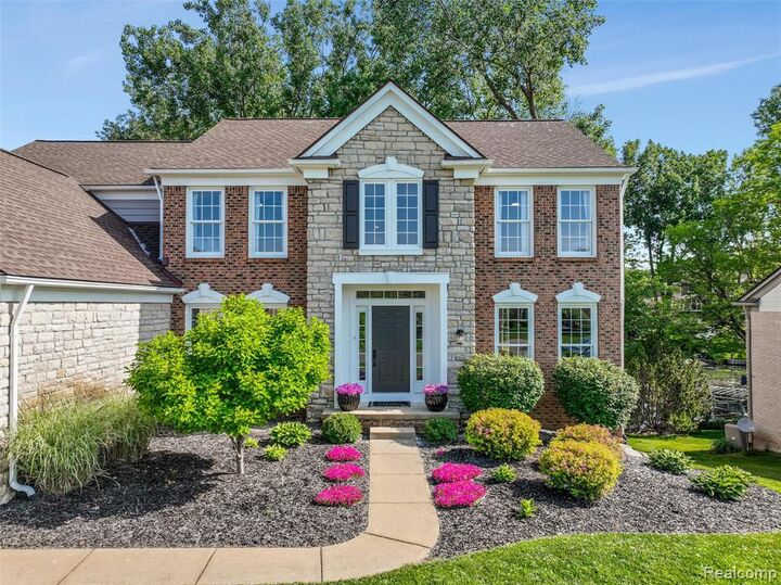 Property Photo: 1412 Marina Pointe Blvd MI 48362 3905