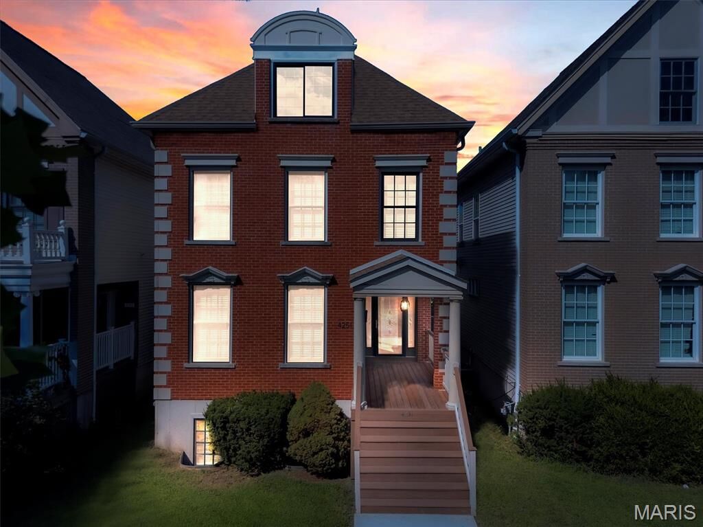 Property Photo:  4251 McPherson Avenue  MO 63108 