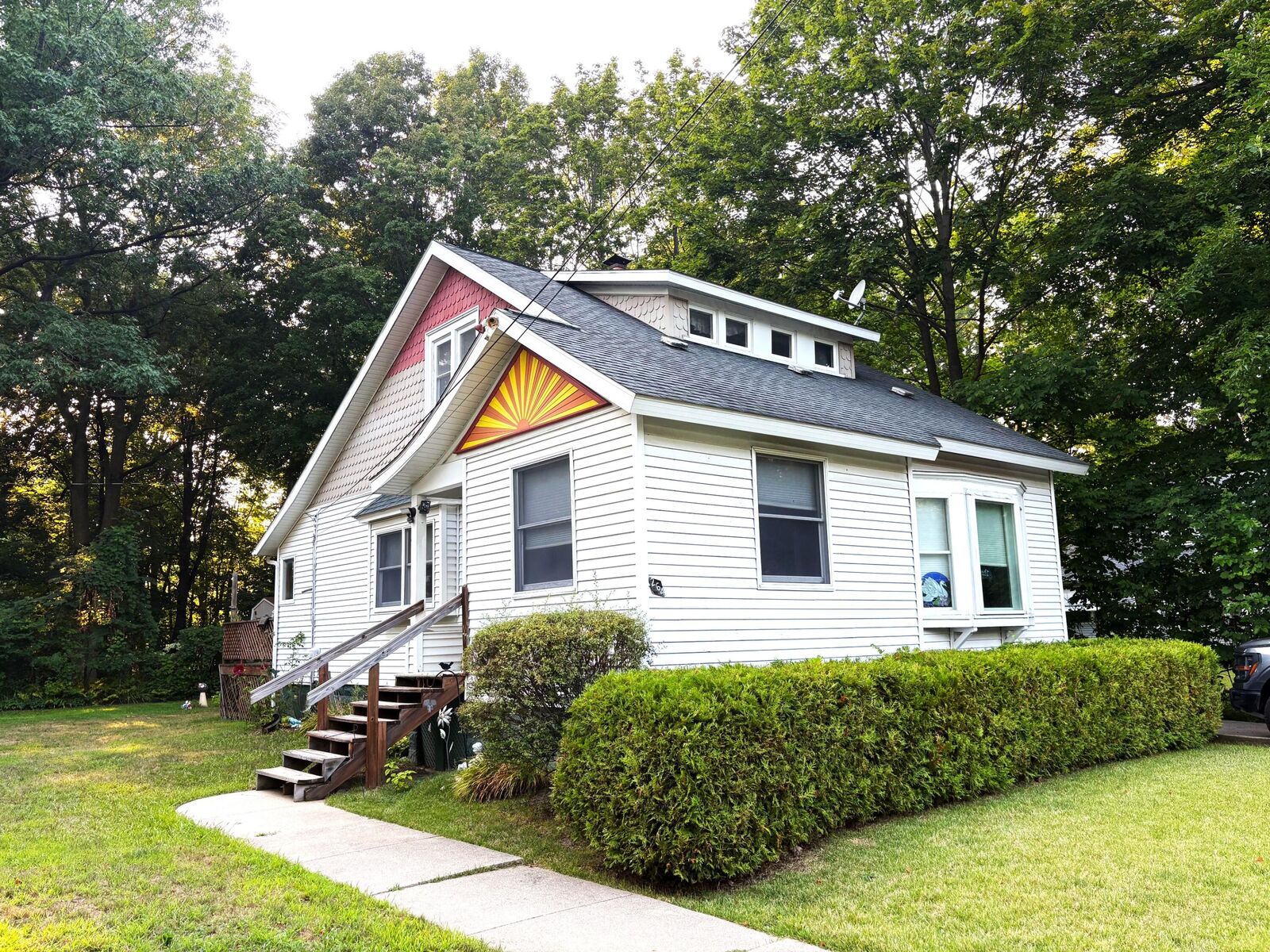 Property Photo:  264 Hubbard Street  MI 49090