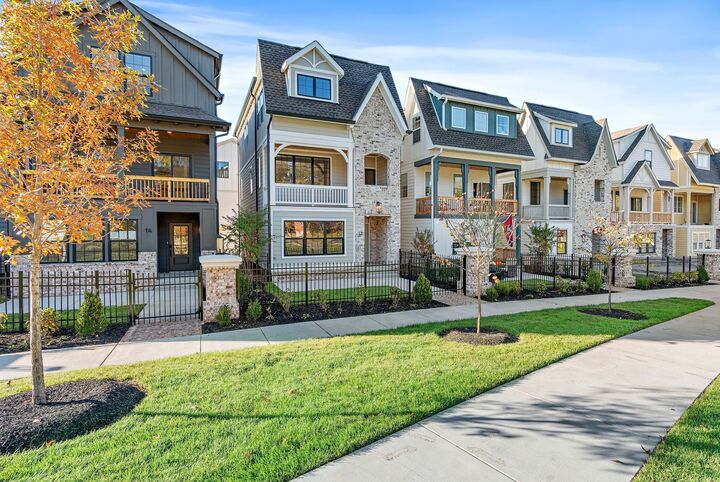 Property Photo:  504 Edwin St 27  TN 37207 