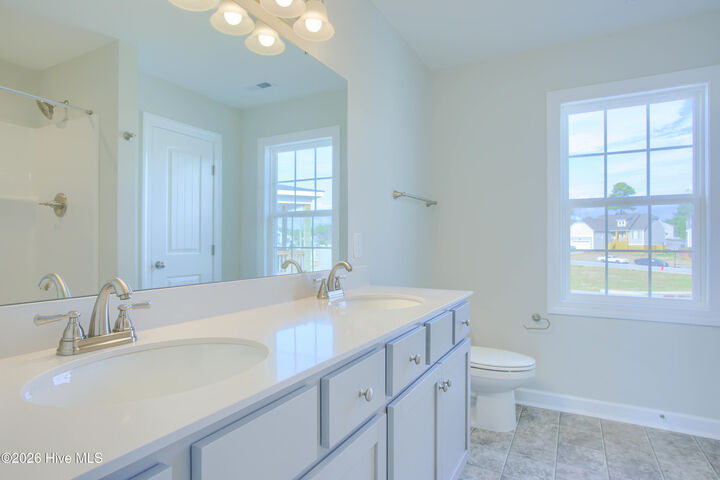 Property Photo:  805 Jasmine Lane  NC 28546 