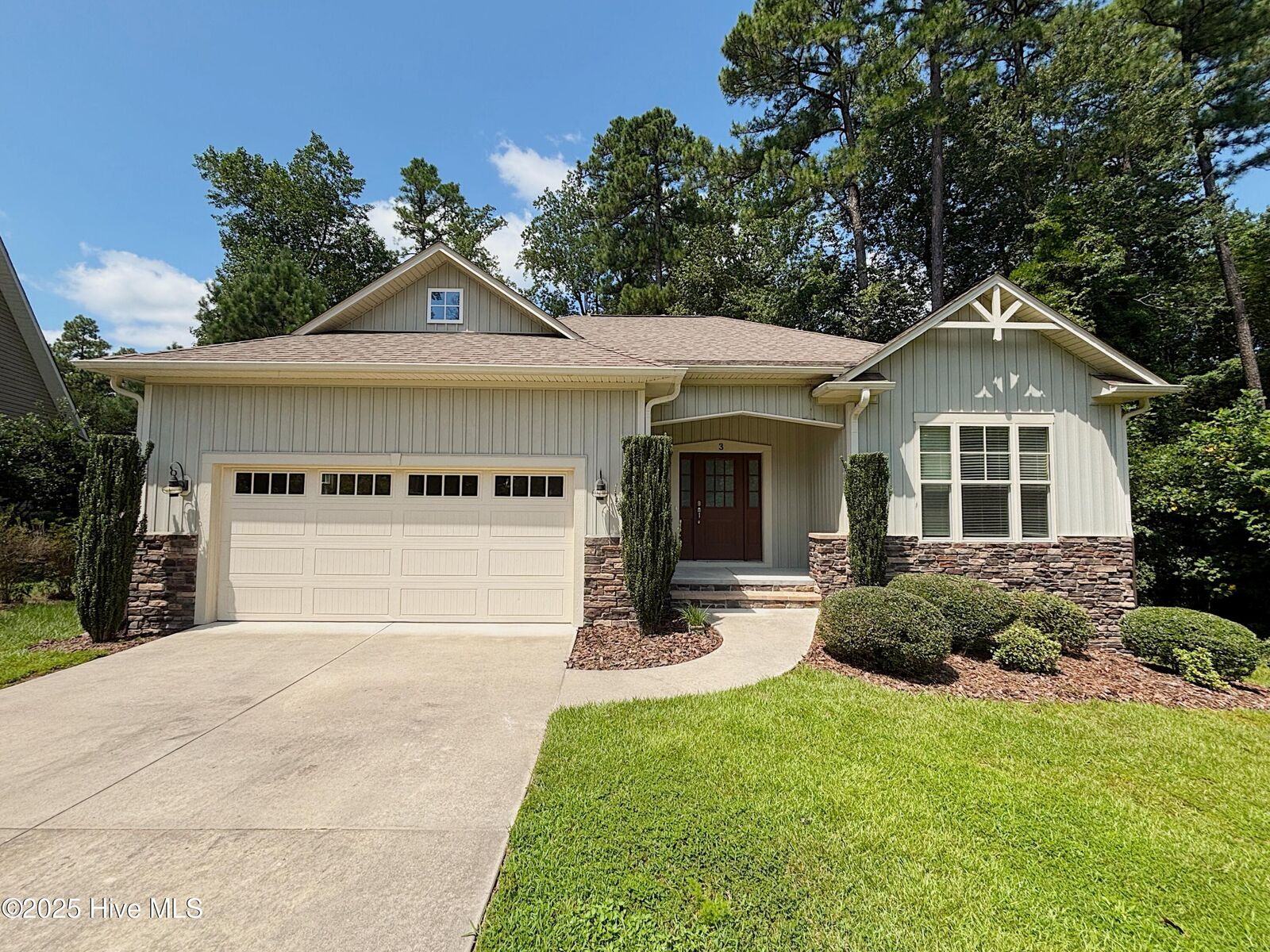 Property Photo: 3 Duncan Lane NC 28374