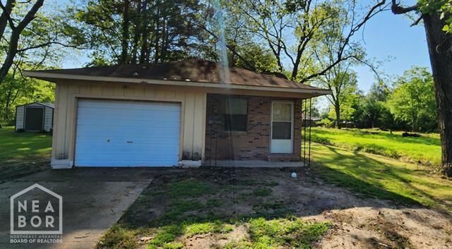 Property Photo: 816 Front Street AR 72396