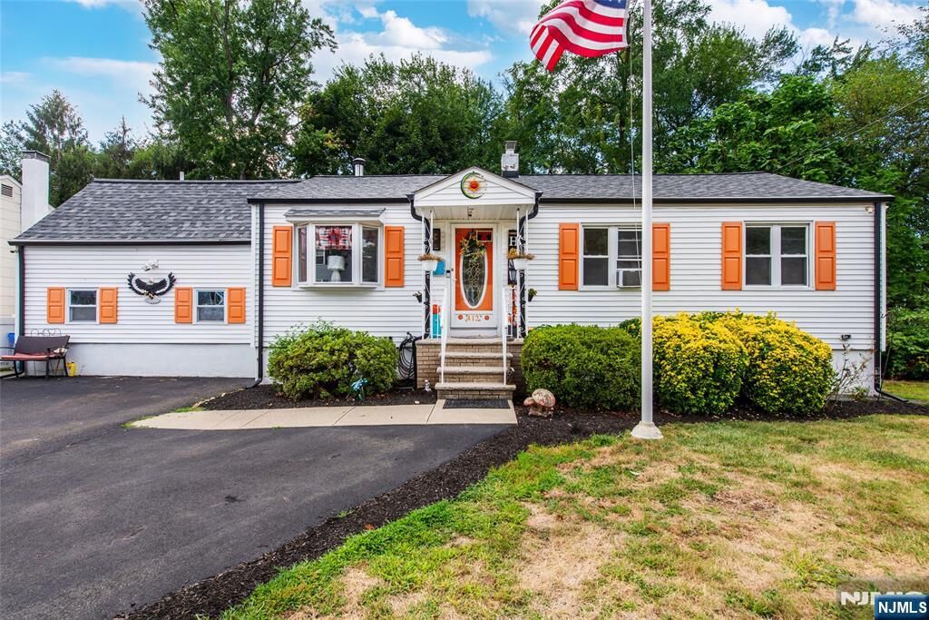 Property Photo: 412 4th Avenue NJ 07506