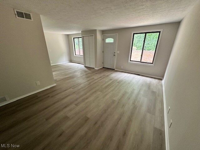 Property Photo:  1651 Mentor Avenue 1706  OH 44077