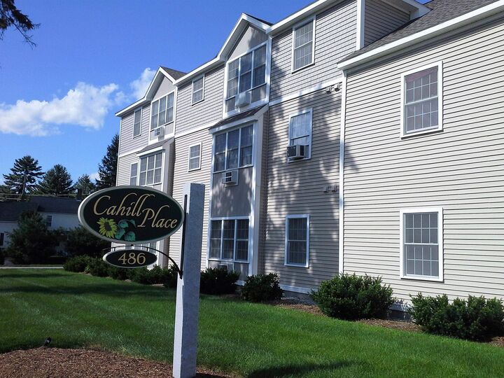 Property Photo: 486 Nashua Street NH 03055
