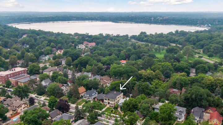 Property Photo: 4104 Bryant Avenue S 102 MN 55409