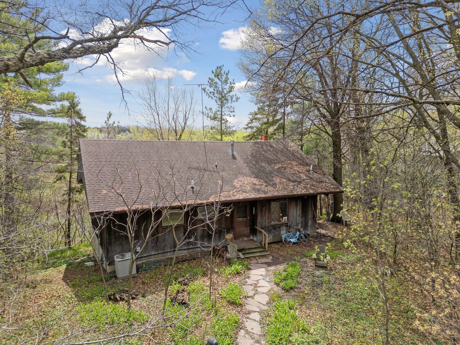 Property Photo: 321 Townes Lane MN 55391