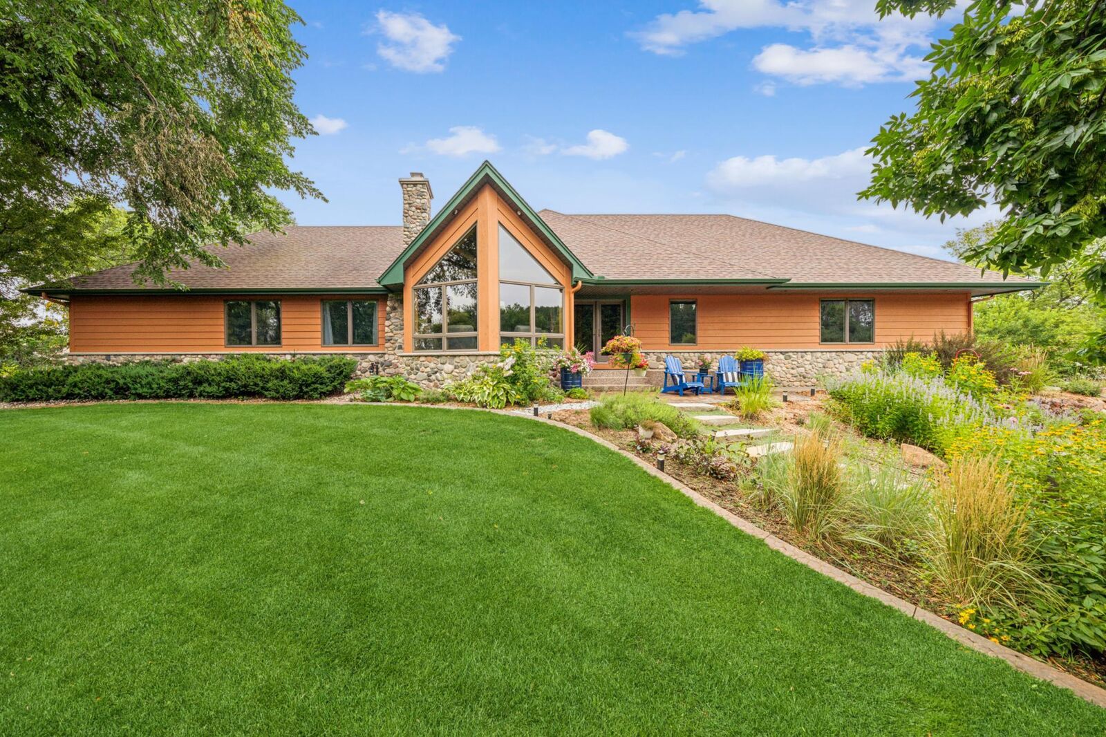 Property Photo:  13187 Dellwood Road N  MN 55082 