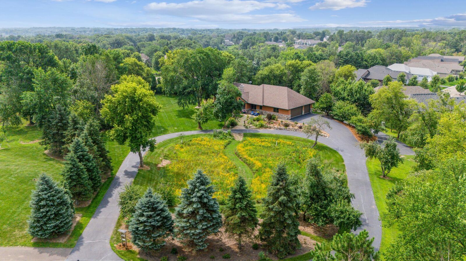 Property Photo:  13187 Dellwood Road N  MN 55082 