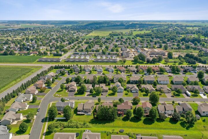 Property Photo: 932 Ivy Hills Road MN 56011