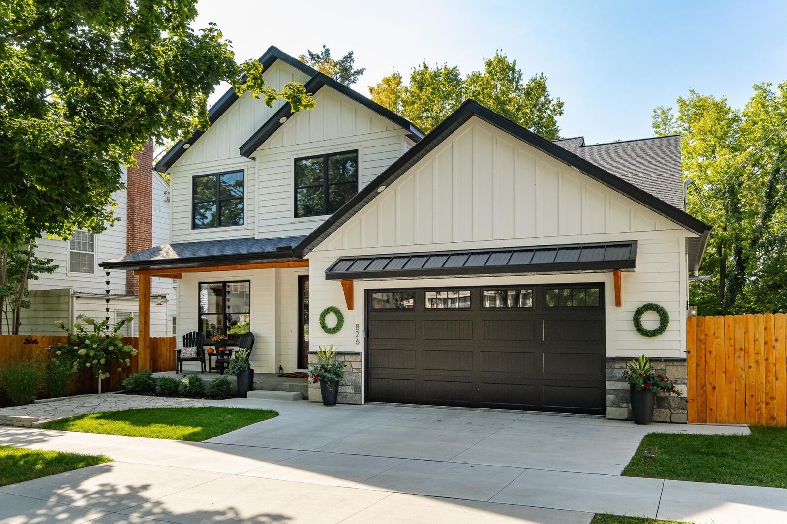 Property Photo:  826 5th Street SW  MN 55902