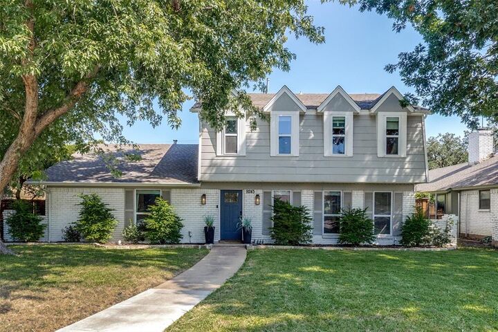 9243 Moss Farm Lane  Dallas TX 75243 photo