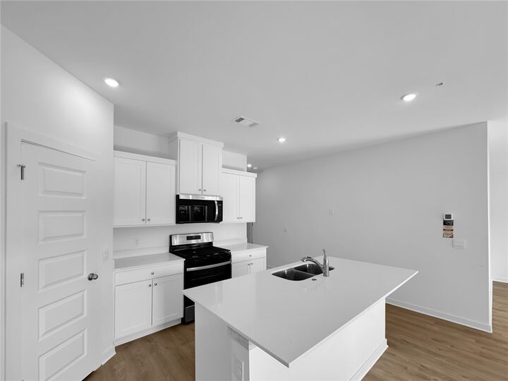 Property Photo:  526 Colorado Street  AR 72730 