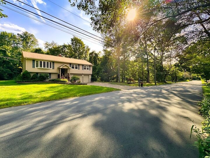 Property Photo:  90 North St  MA 01844 
