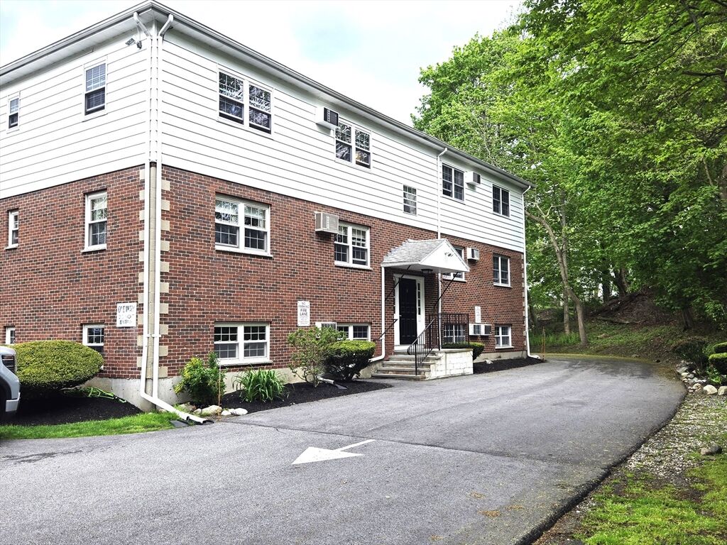 Property Photo:  6 Venice St F1  MA 01923 