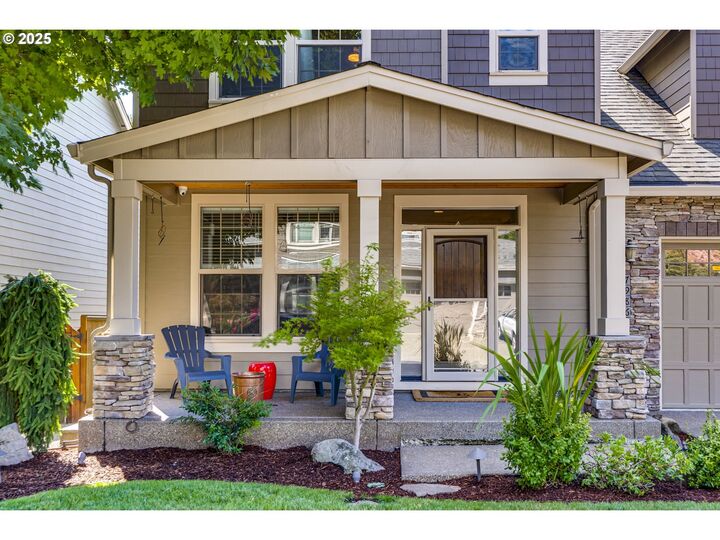 Property Photo: 7986 SW Litz Ct OR 97223