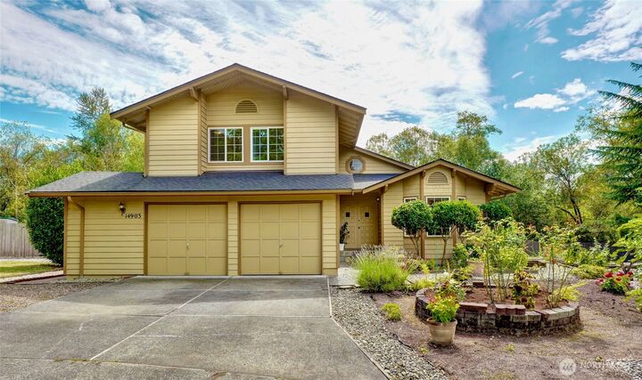 Property Photo: 14903 NE 9th Place WA 98007