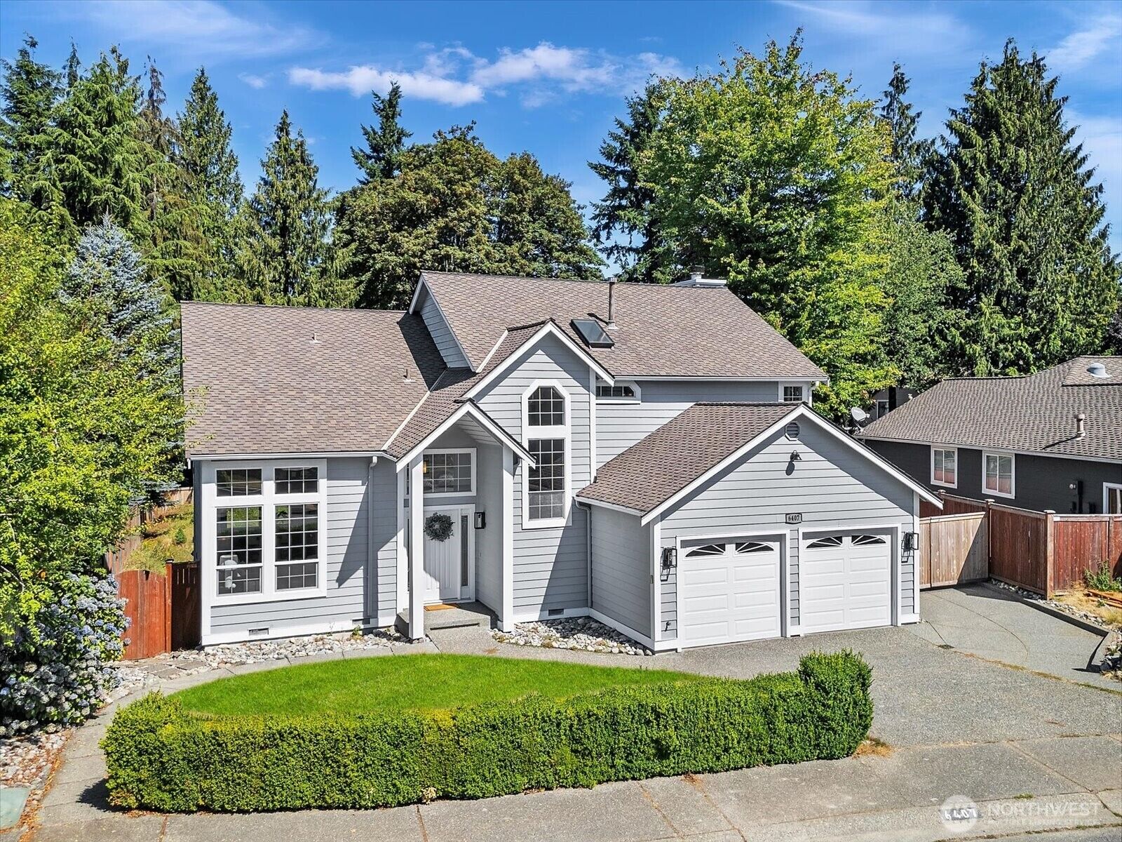 Property Photo:  6407  142nd Street SE  WA 98296 