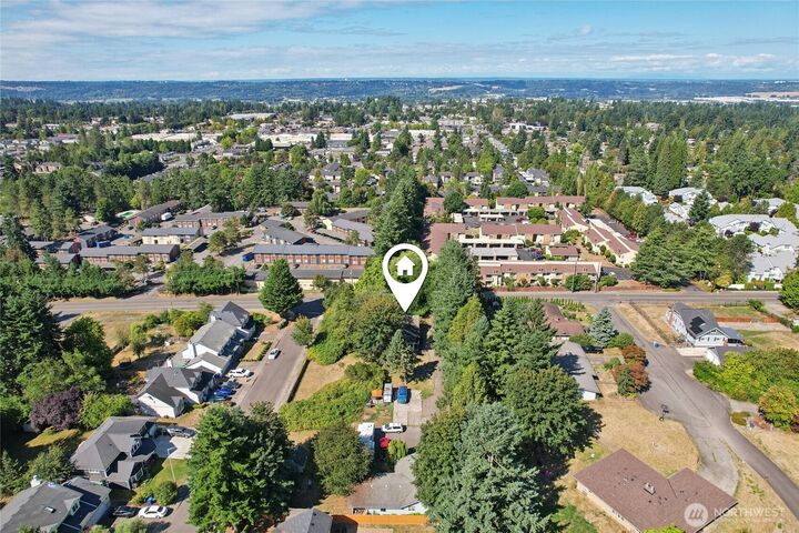 Property Photo: 23704 112th Avenue SE WA 98031