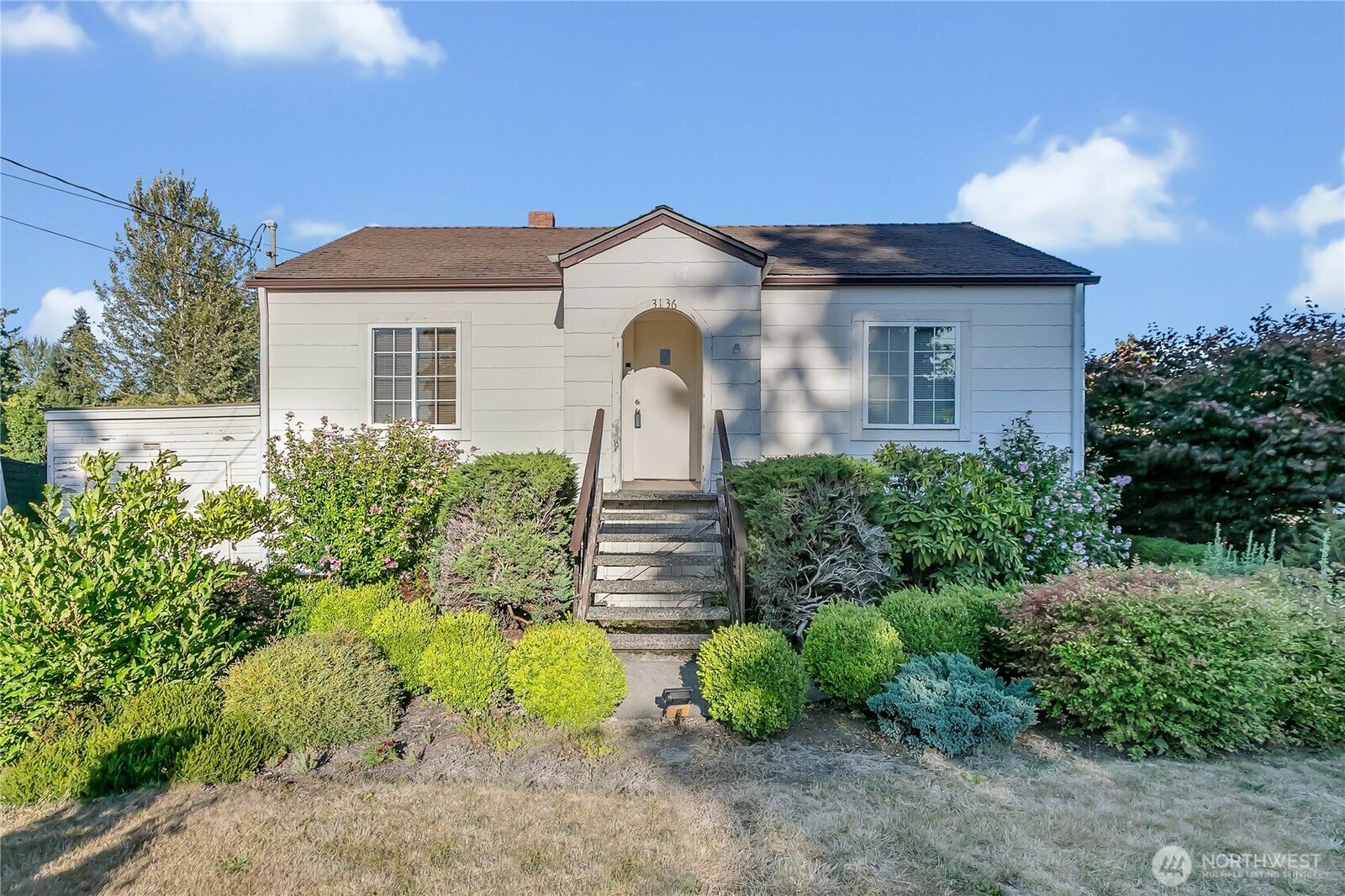 Property Photo: 3136 Academy Drive SE WA 98092