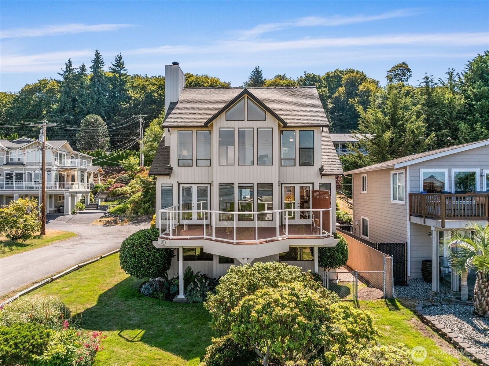 Property Photo: 415 S 287th Street WA 98198