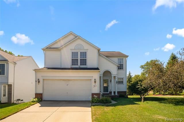 1474 Pebble Beach Drive  Pontiac MI 48340 photo