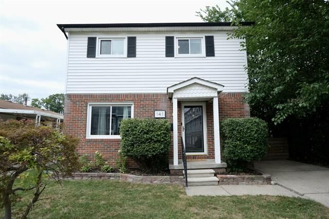 141 E Annabelle Avenue  Hazel Park MI 48030 photo