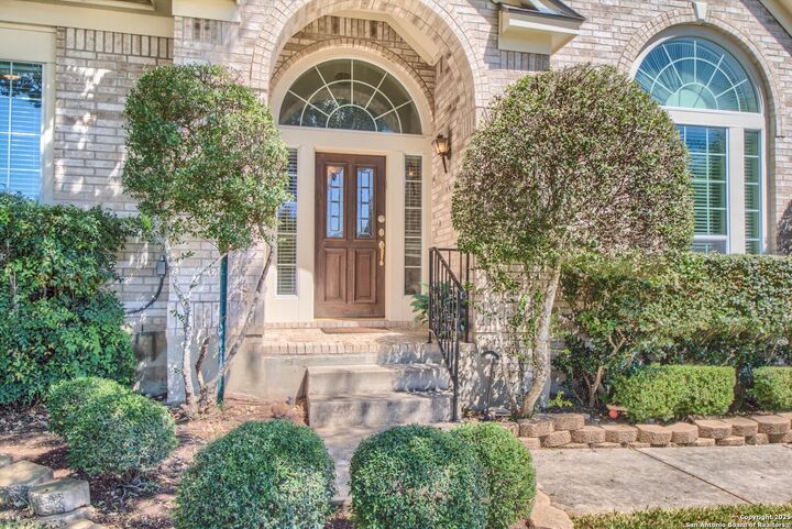 Property Photo: 1711 Montecino TX 78258