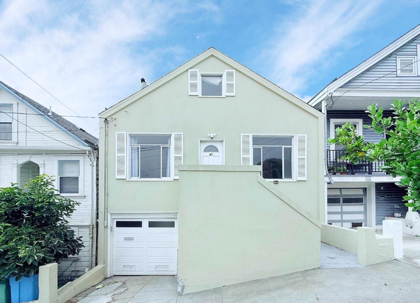 Property Photo: 736 Lisbon Street CA 94112