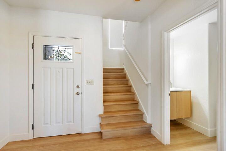 Property Photo: 425 Carpentier Way CA 95111
