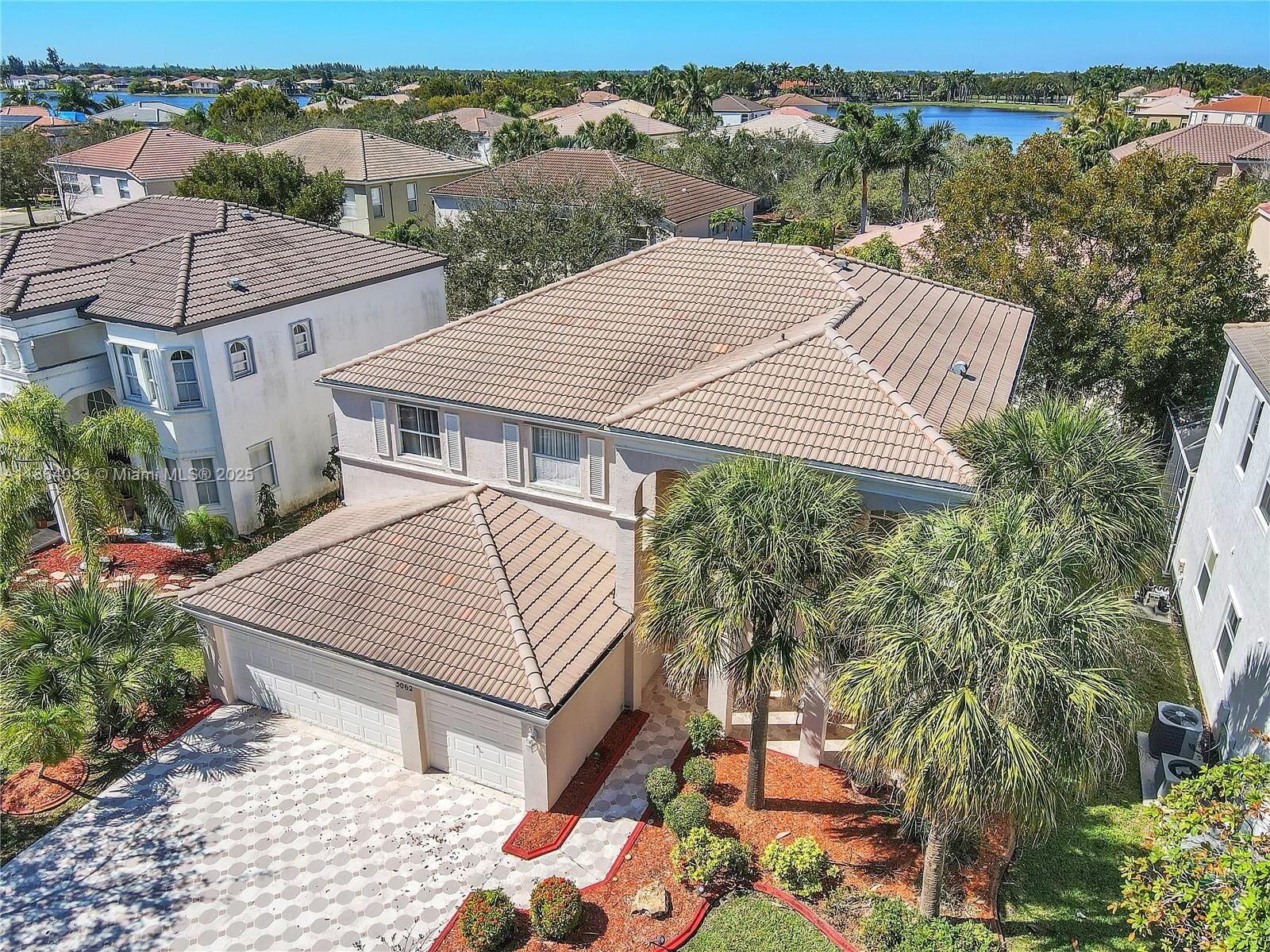 Property Photo: 5062 SW 167th Ave FL 33027