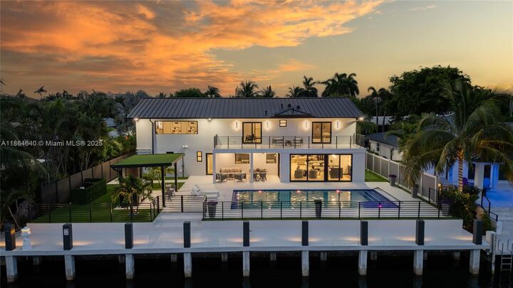 3224 NE 42nd Ct  Fort Lauderdale FL 33308 photo