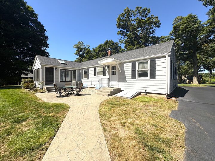 Property Photo: 1031 Mountain Road CT 06093